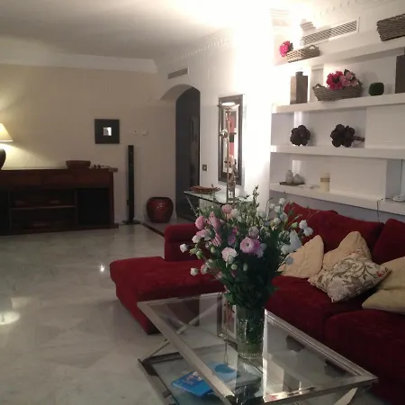 公寓 Stunning 175 M2 With Terrace And Jacuzzi 马尔韦利亚