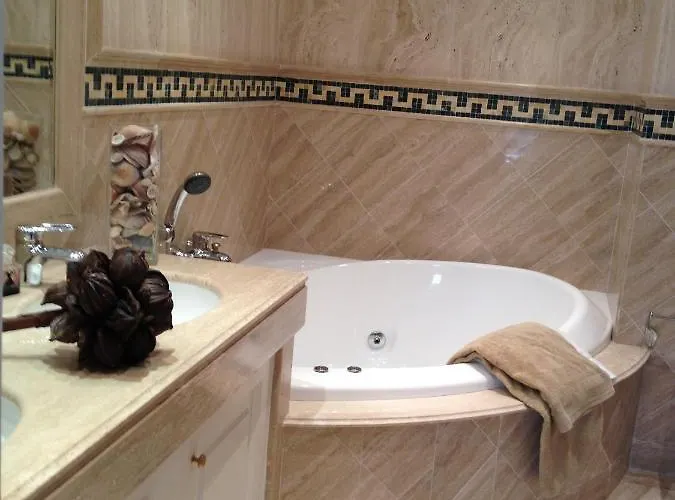Stunning 175 M2 With Terrace And Jacuzzi