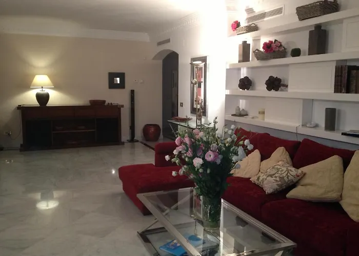Appartamento Stunning 175 M2 With Terrace And Jacuzzi Marbella