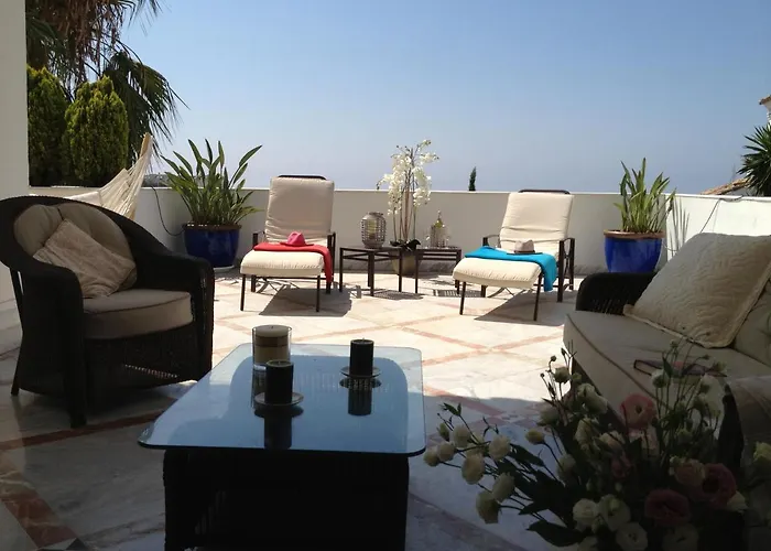Appartamento Stunning 175 M2 With Terrace And Jacuzzi Marbella