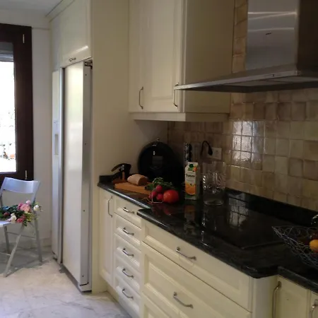 아파트 Stunning 175 M2 With Terrace And Jacuzzi *