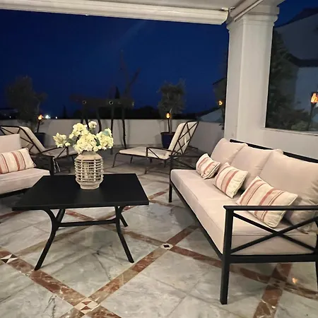 Appartement Stunning 175 M2 With Terrace And Jacuzzi